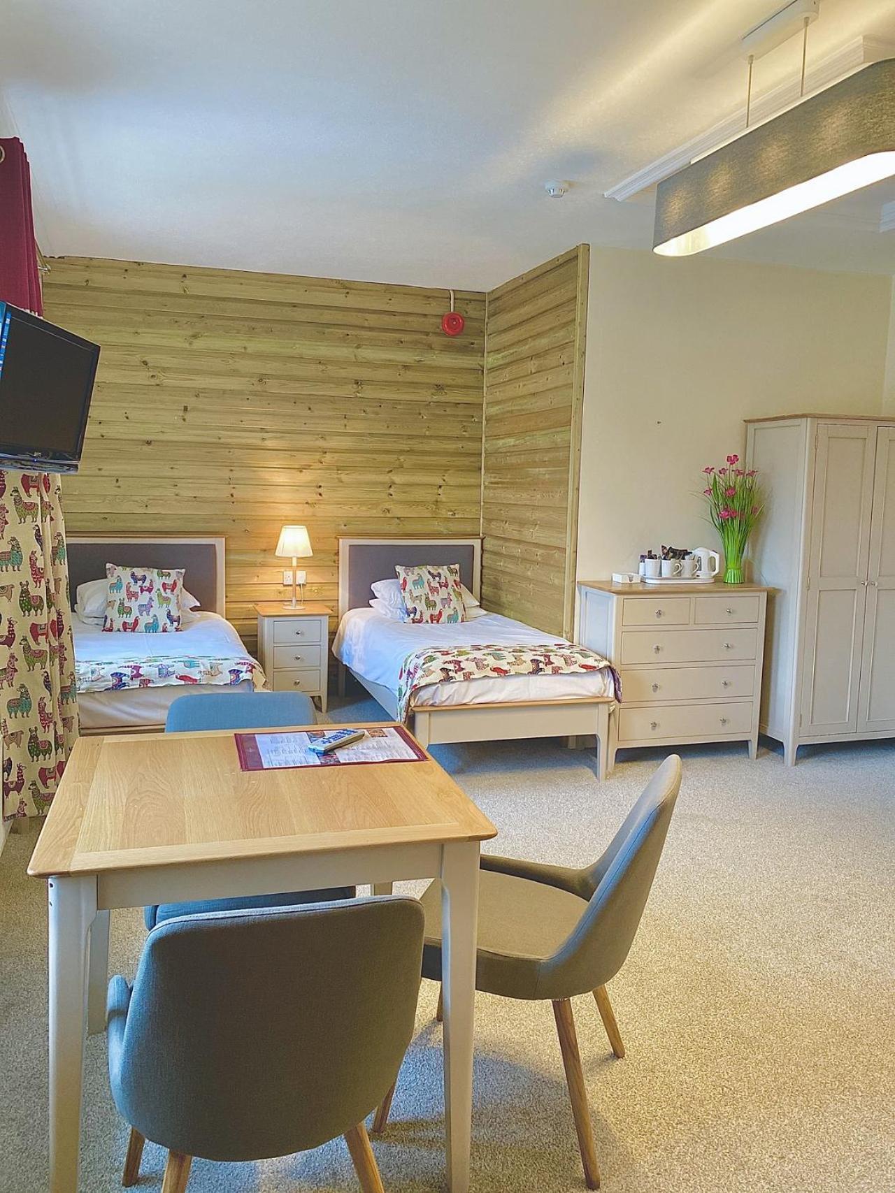 Pensjonat Court Colman Manor Bridgend  Zewnętrze zdjęcie